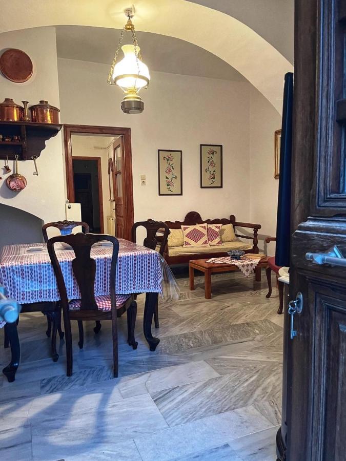 "Παραδοσακό κατάλυμα στην όμορφη Απείρανθο" Απέραθος Εξωτερικό φωτογραφία